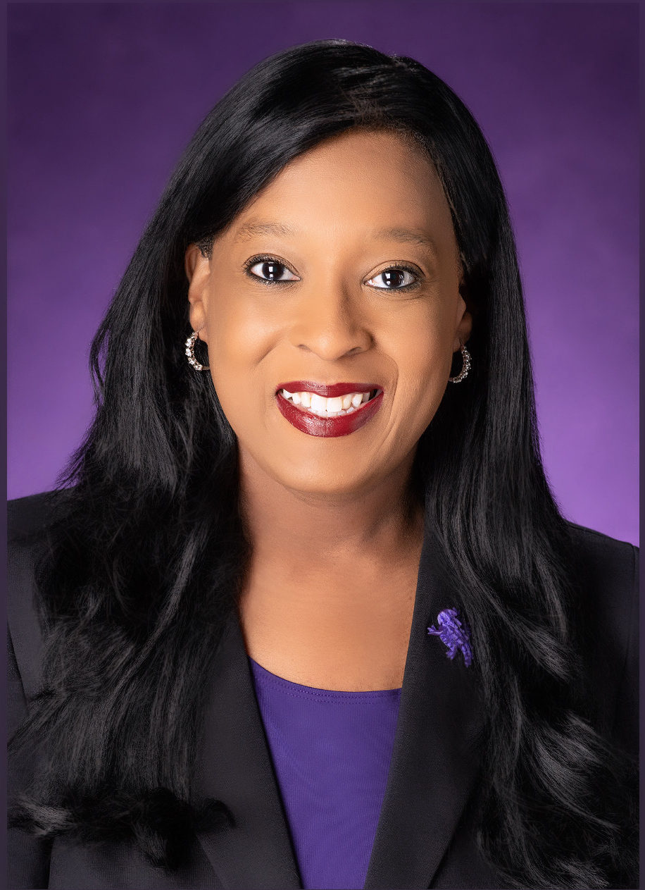 Jacqueline Navarrete Headshot